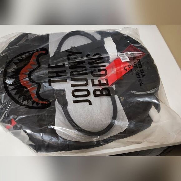 Sprayground Puffer Duffle - Picture 5 of 6